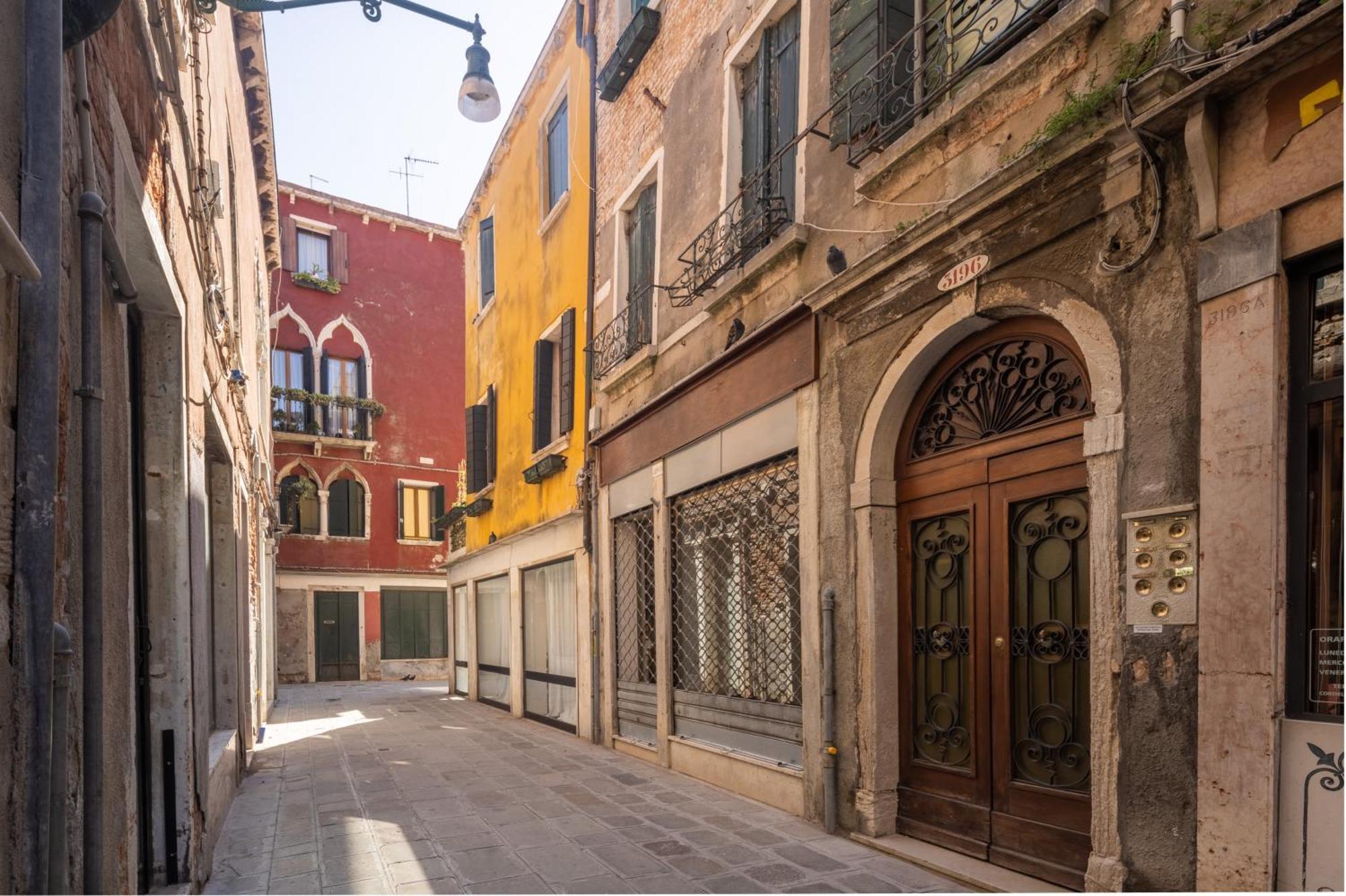 Castello Apartment With Garden R&R Βενετία Εξωτερικό φωτογραφία