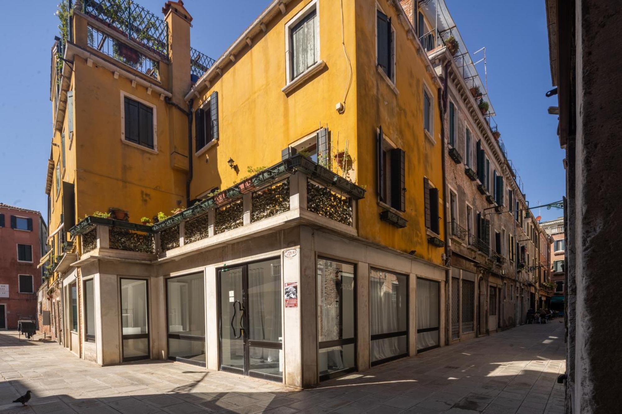 Castello Apartment With Garden R&R Βενετία Εξωτερικό φωτογραφία